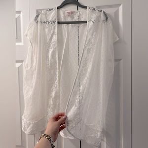 NWOT Victoria’s Secret White Lace Cover-Up